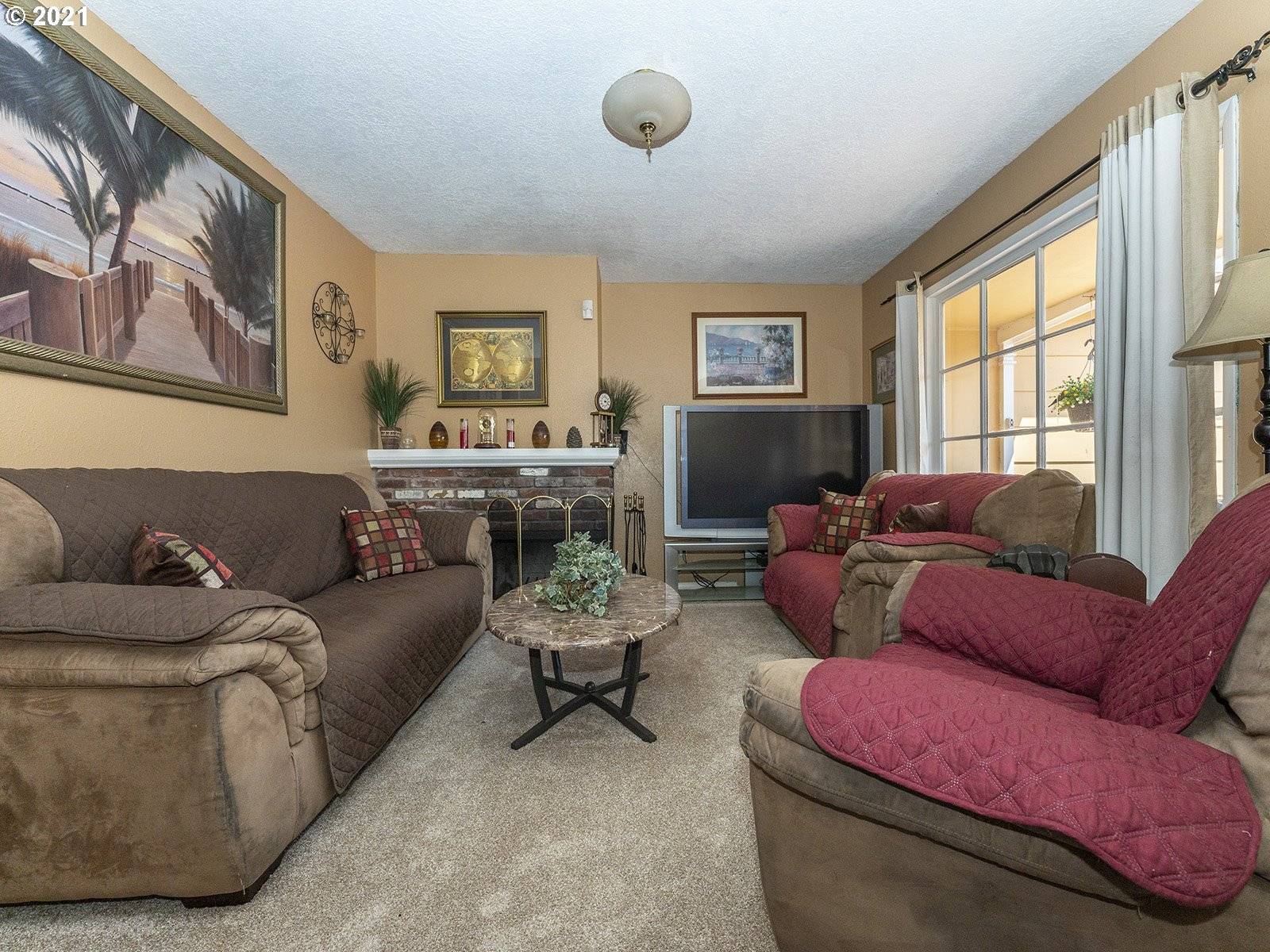 Milwaukie, OR 97222,9145 SE RAINBOW CIR