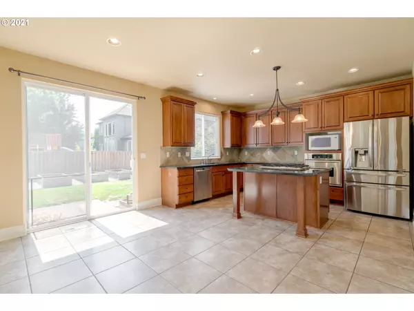 Tualatin, OR 97062,10806 SW BROWN ST