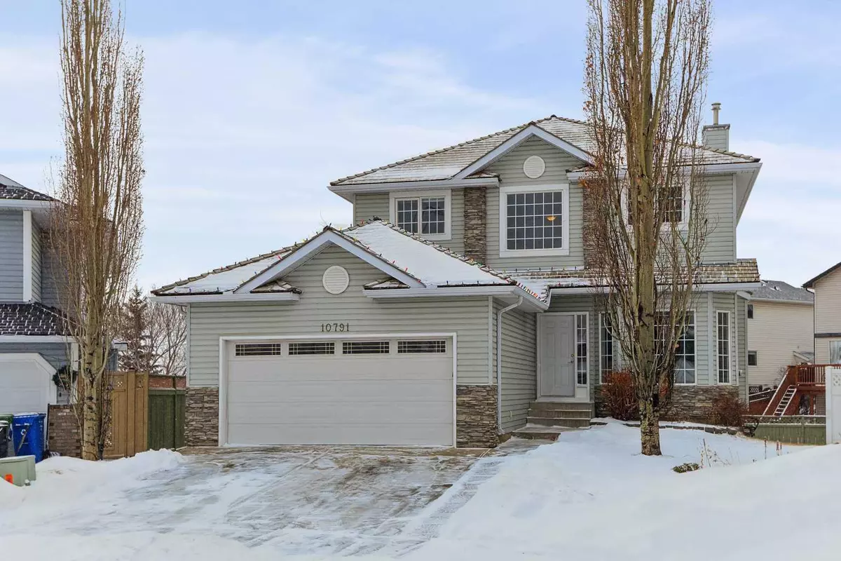 Calgary, AB T3B 5R2,10791 Valley Springs RD NW