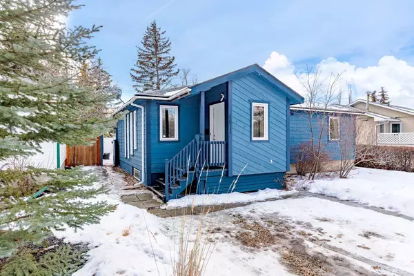 Calgary, AB T3B2K3,4611 69 ST NW