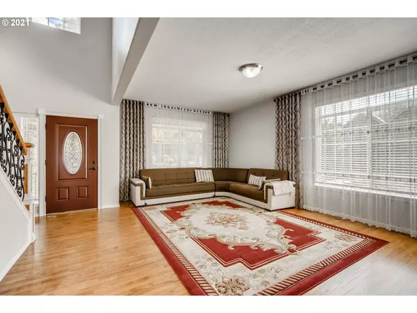 Portland, OR 97236,5641 SE 137TH AVE