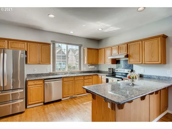 Portland, OR 97236,5641 SE 137TH AVE