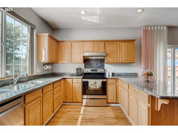 Portland, OR 97236,5641 SE 137TH AVE