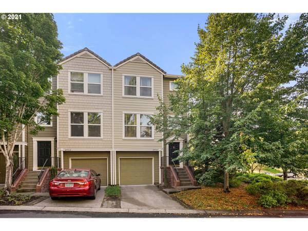 2754 NW KENNEDY CT, Portland, OR 97229