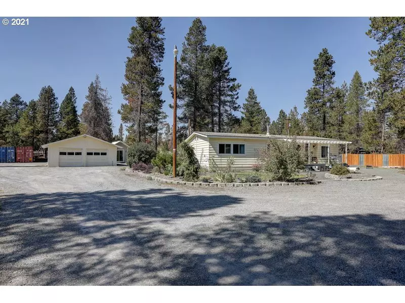 52643 SKIDGEL RD, La Pine, OR 97739