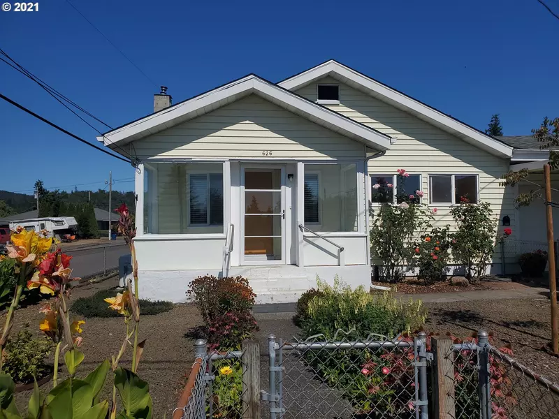 626 E 10TH ST, Coquille, OR 97423