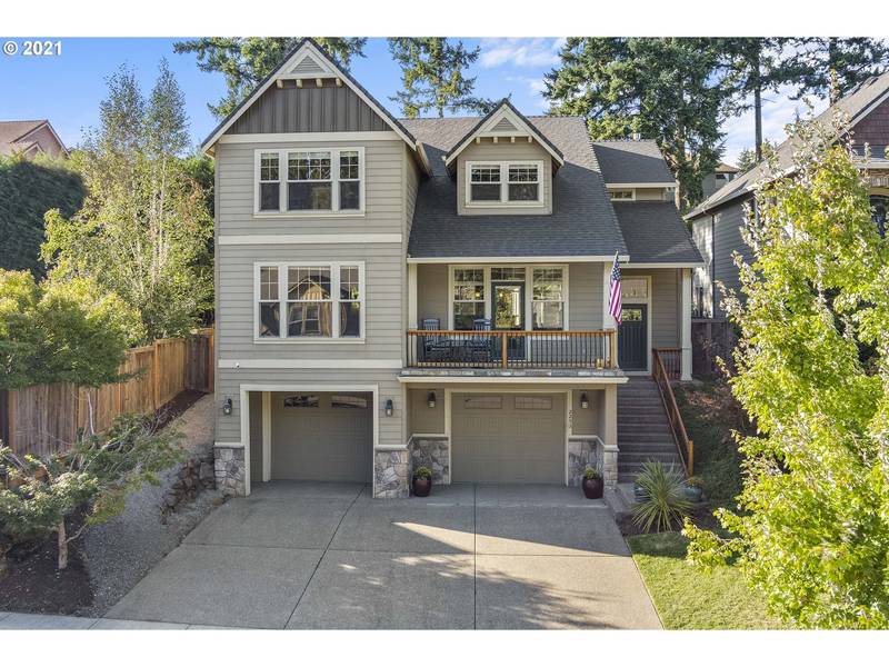 2253 ROGUE WAY, West Linn, OR 97068