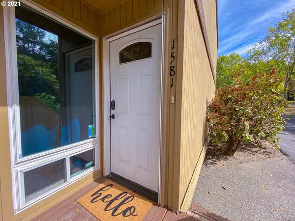 1581 NW LAKEWAY LN, Beaverton, OR 97006