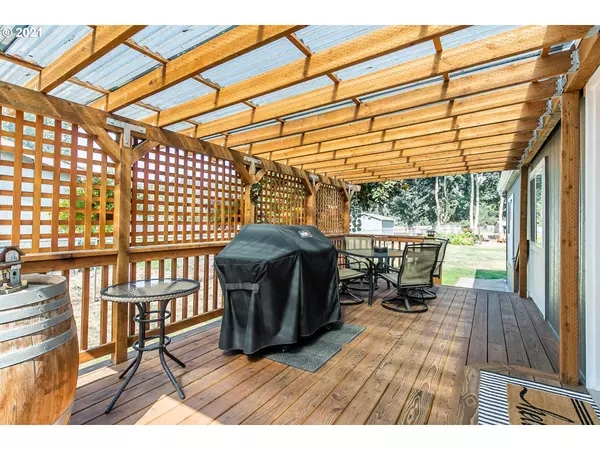 Springfield, OR 97478,37861 CAMP CREEK RD