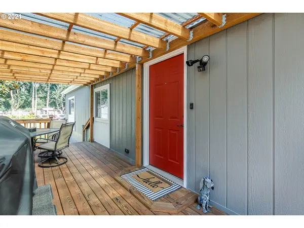 Springfield, OR 97478,37861 CAMP CREEK RD