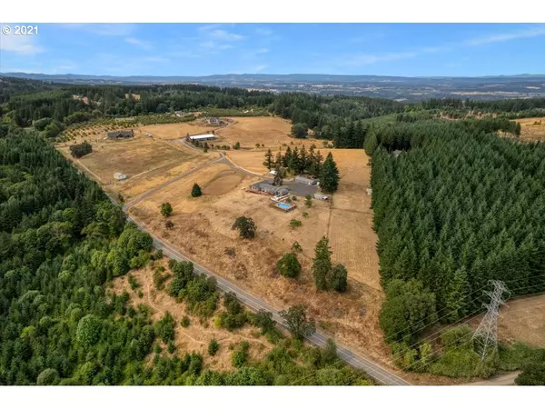 28055 NE MOUNTAIN TOP RD, Newberg, OR 97132