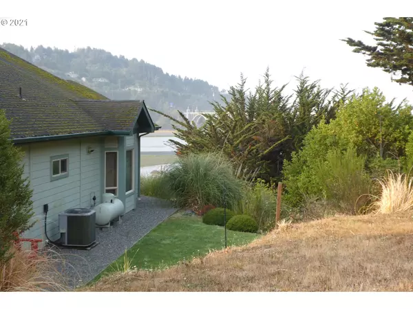 Gold Beach, OR 97444,Hume RD #319