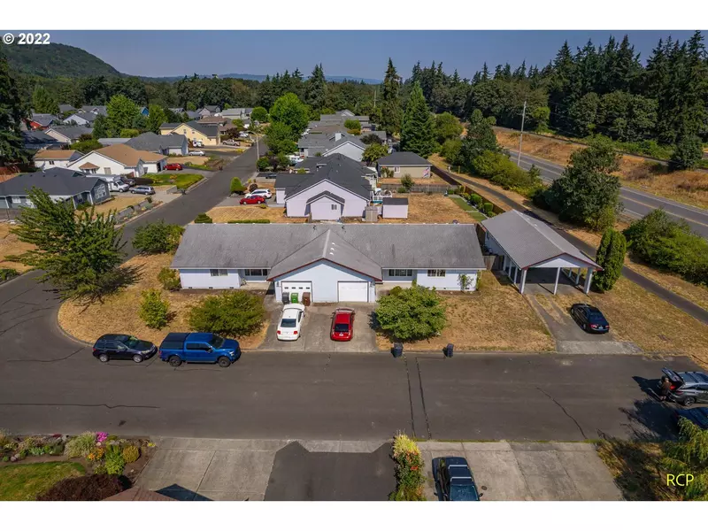 330 LINCOLN ST, Columbia City, OR 97018