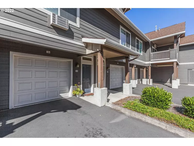 10800 SE 17TH CIR #228, Vancouver, WA 98664