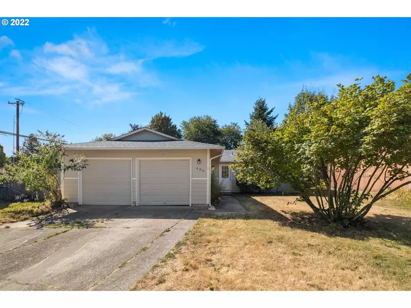 606 SW 14TH ST, Troutdale, OR 97060