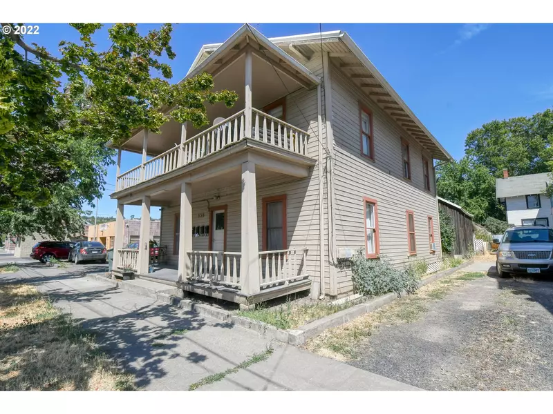 338 SW 3RD ST, Pendleton, OR 97801