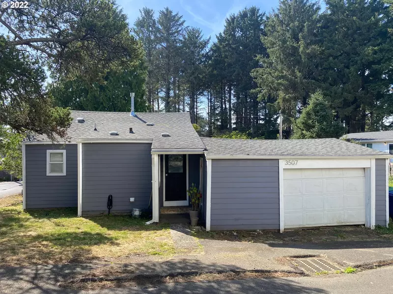 3507 NW PORT AVE, Lincoln City, OR 97367