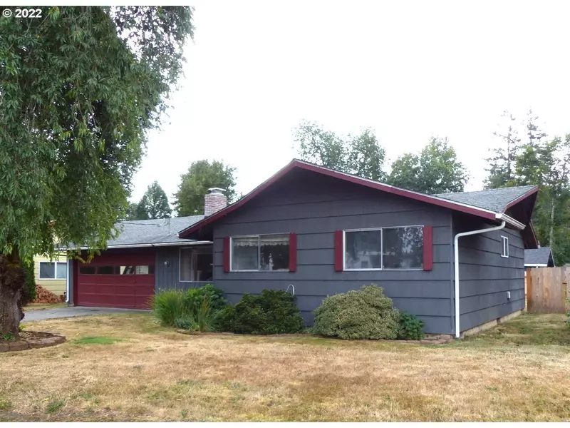 411 W CUSHMAN ST, Yacolt, WA 98675