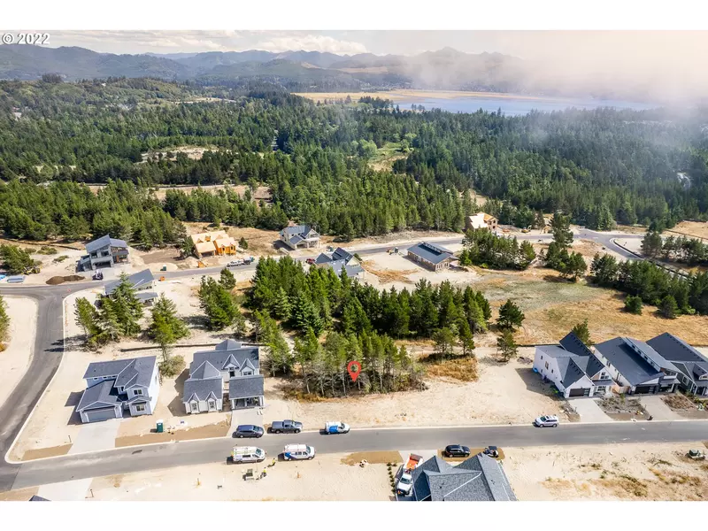 518 Sea View DR #Lt 27, Manzanita, OR 97130