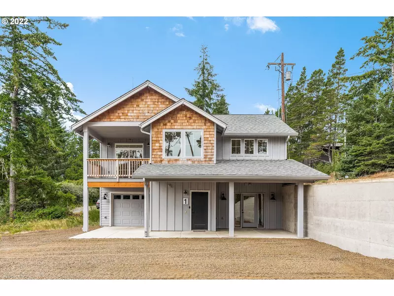 488 DIVISION ST, Manzanita, OR 97130