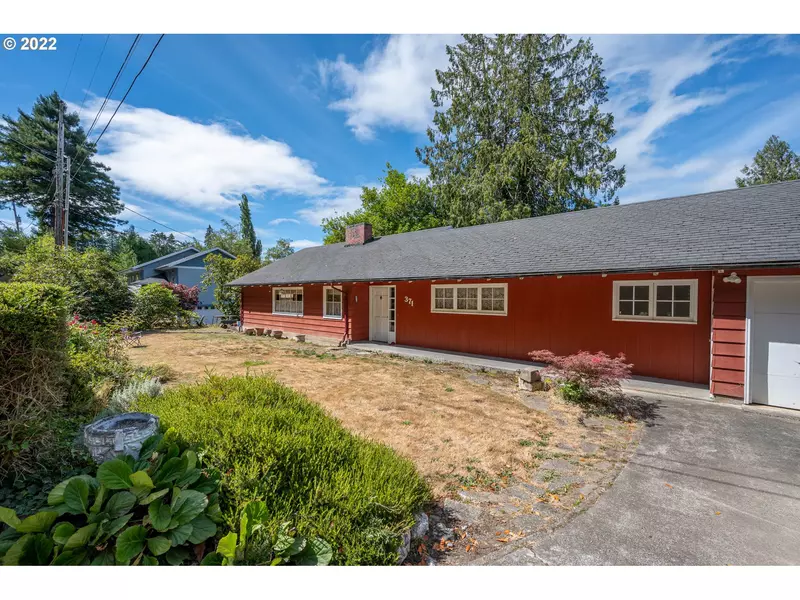 371 S IRVING ST, Coquille, OR 97423