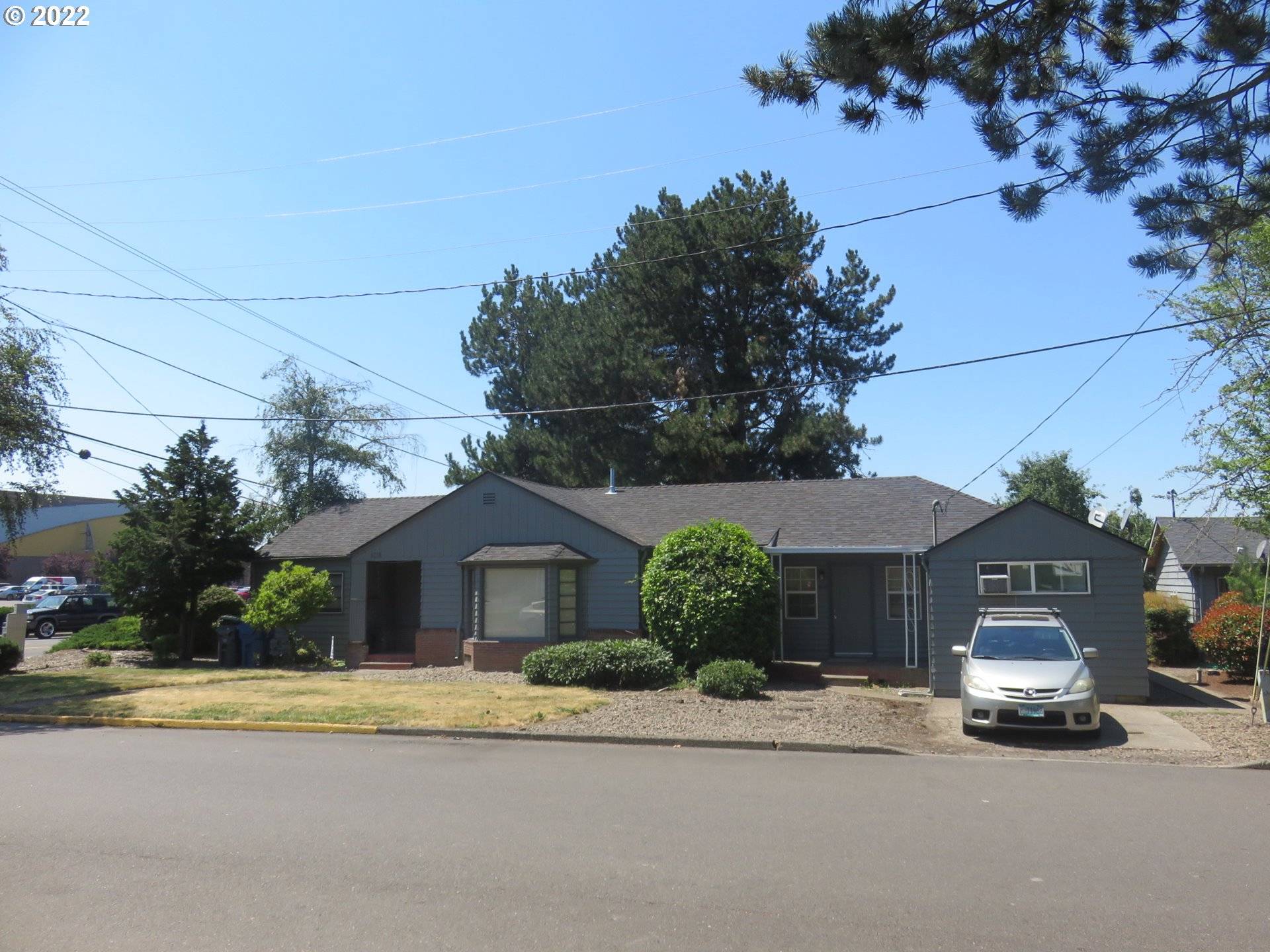 1015 38TH AVE, Salem, OR 97301