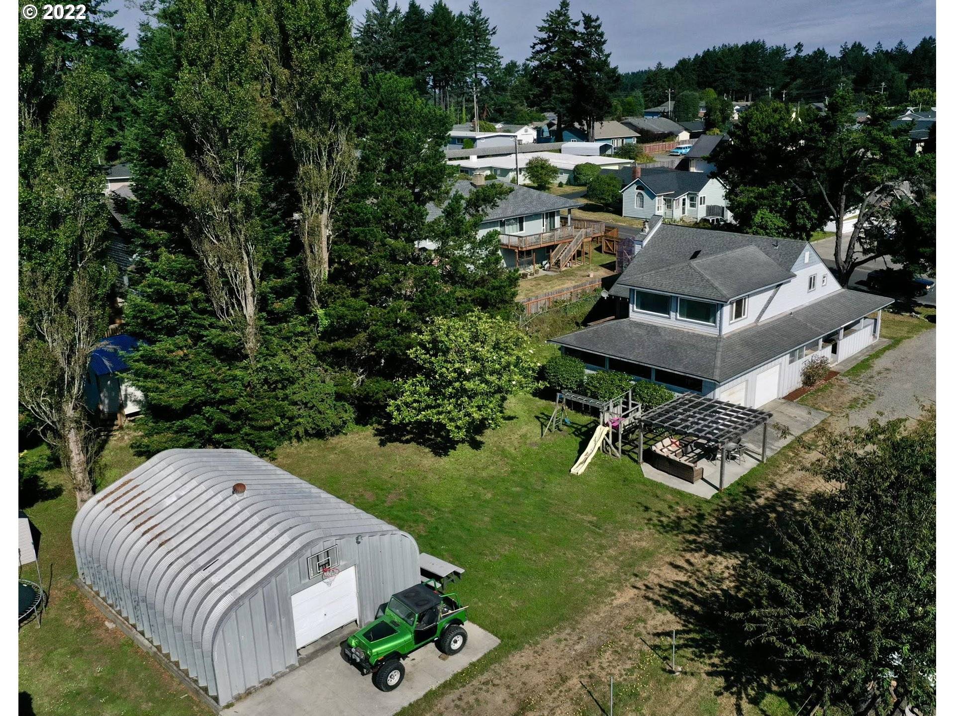 Brookings, OR 97415,1111 EASY ST