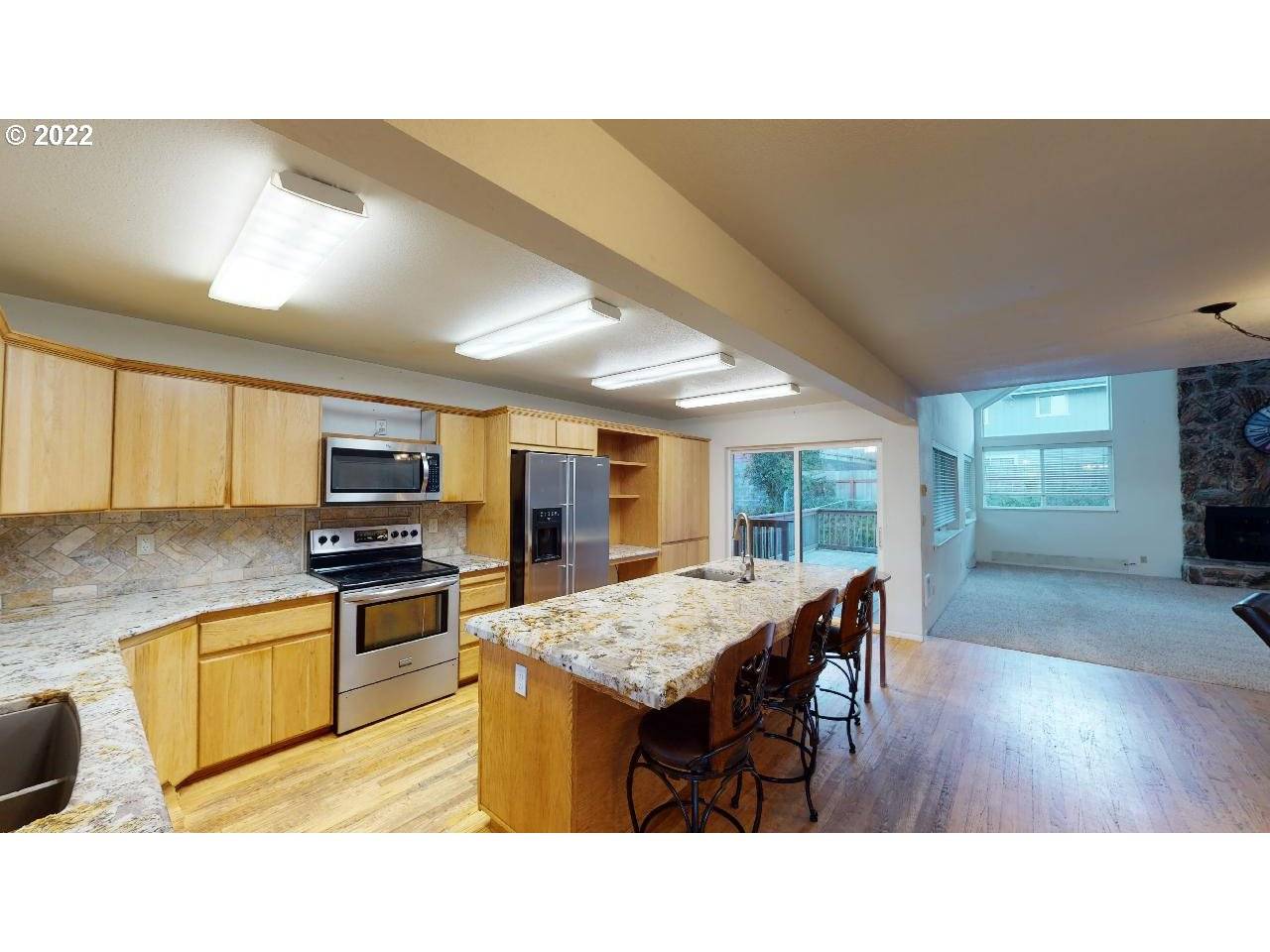 Brookings, OR 97415,1111 EASY ST