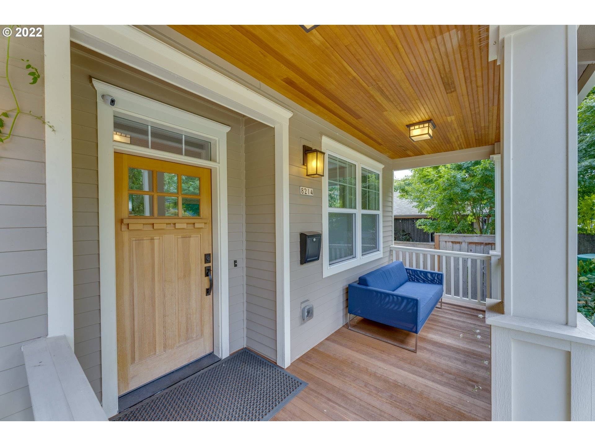 Portland, OR 97219,8214 SW 6TH AVE
