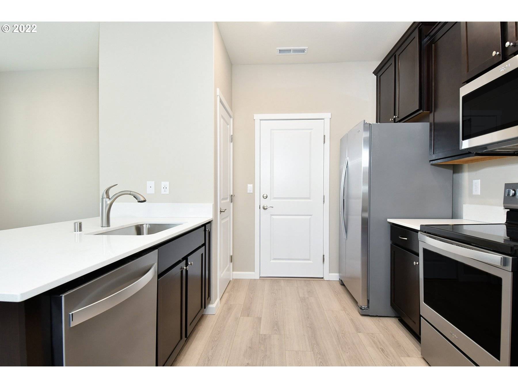 Vancouver, WA 98682,15503 NE 72ND WAY