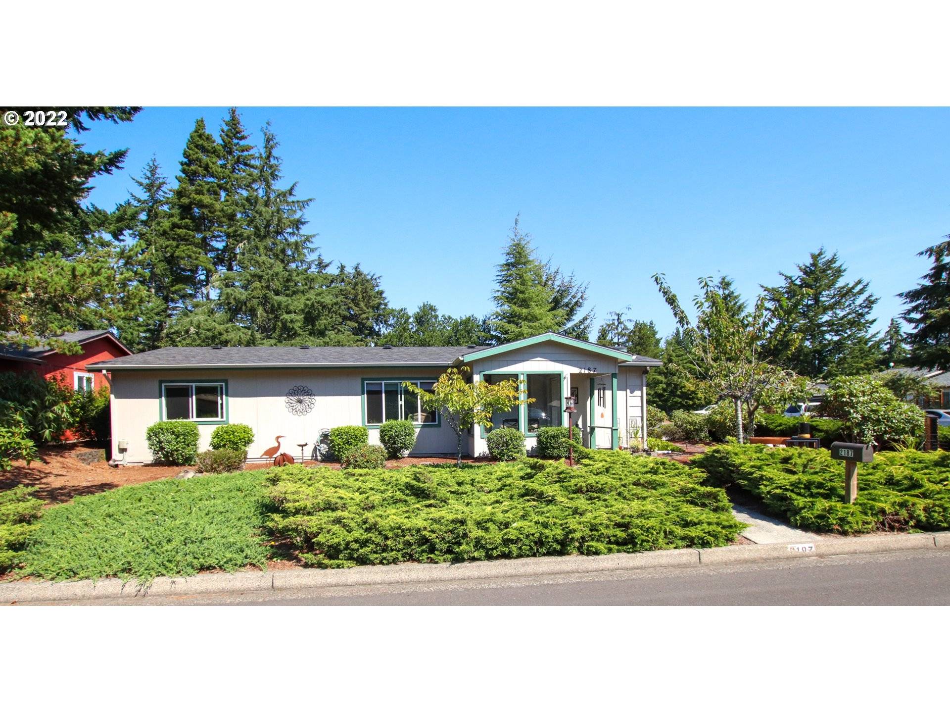 Florence, OR 97439,2187 12TH ST