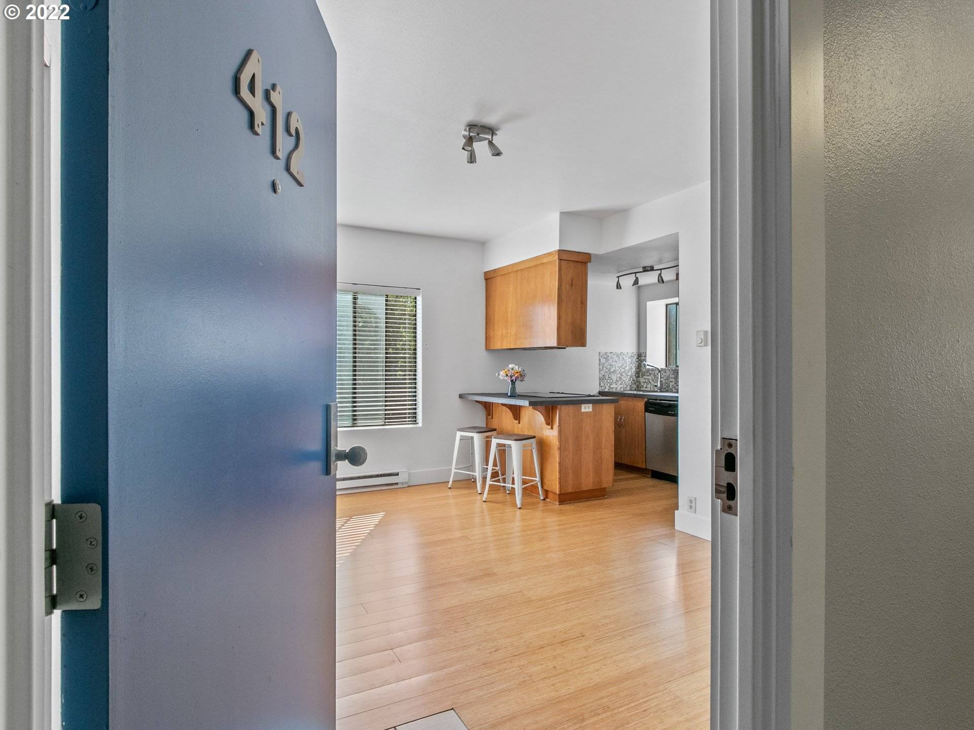 Portland, OR 97209,1829 NW LOVEJOY ST #412