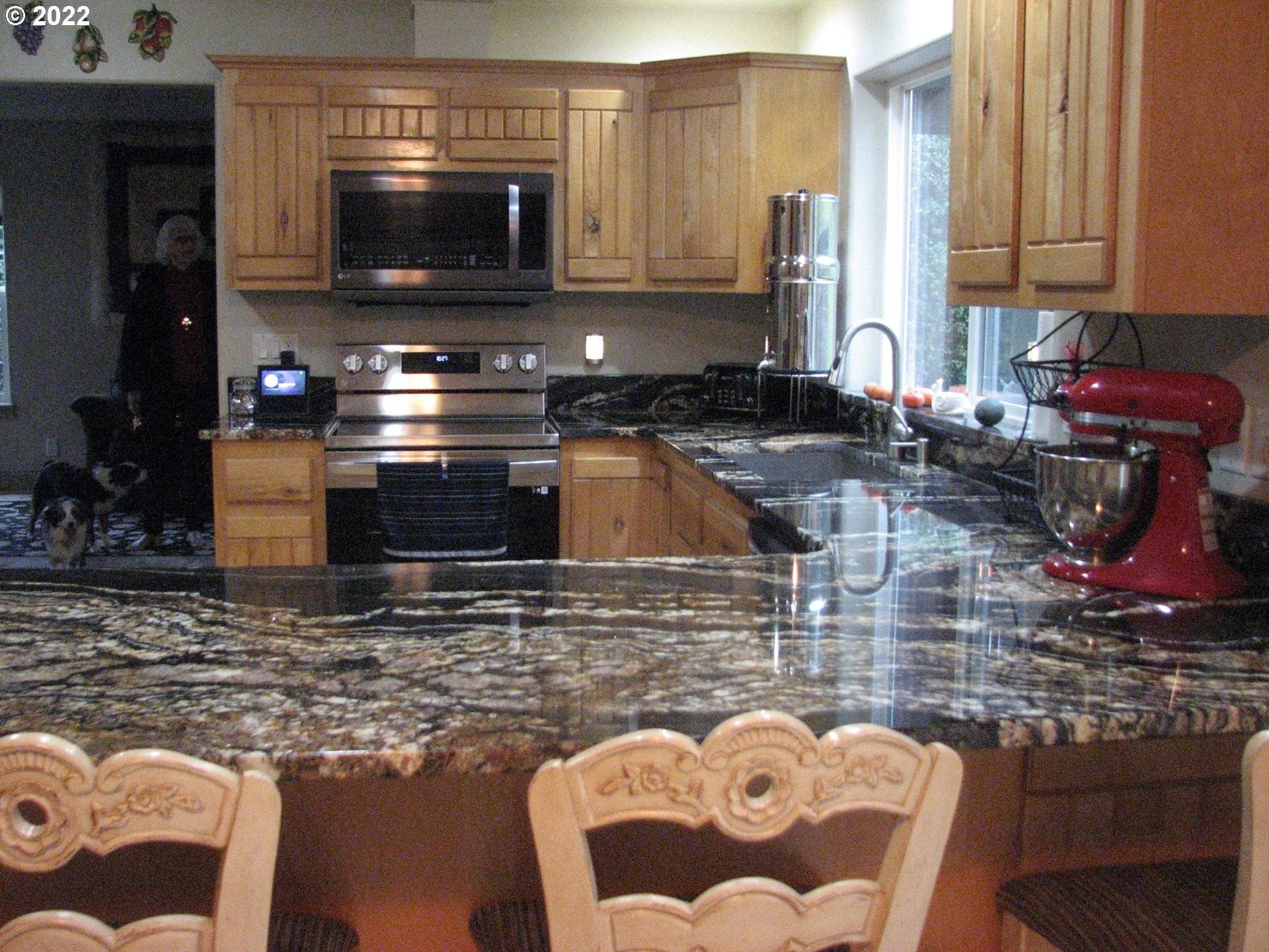 Brookings, OR 97415,600 HASSETT ST