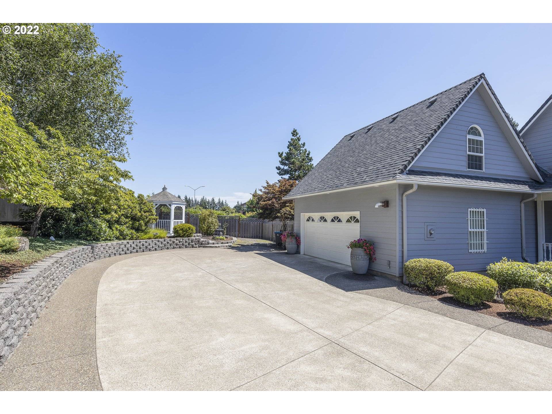 Mc Minnville, OR 97128,766 NW ALLEN CT