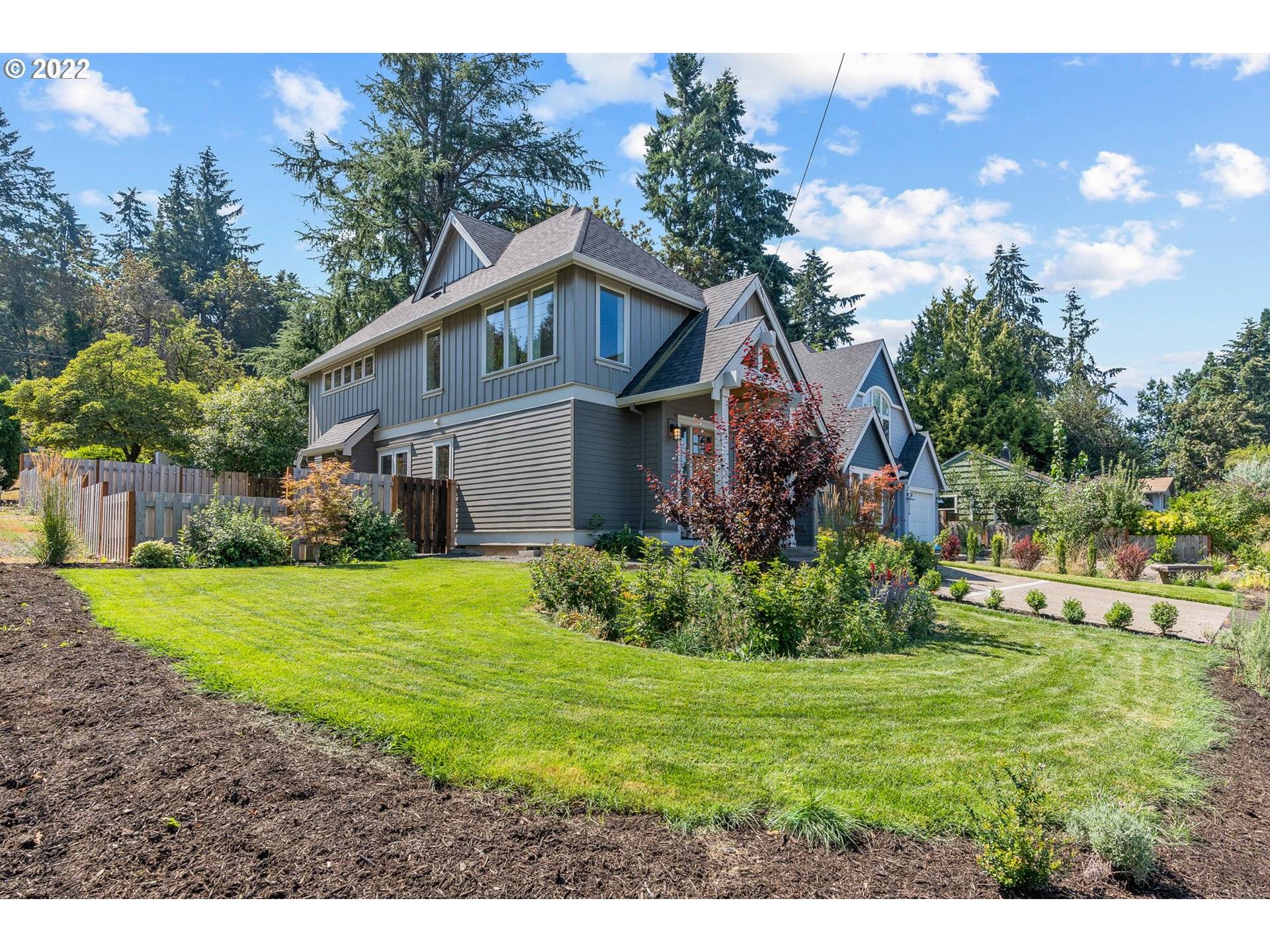 Lake Oswego, OR 97034,1202 SPRUCE ST