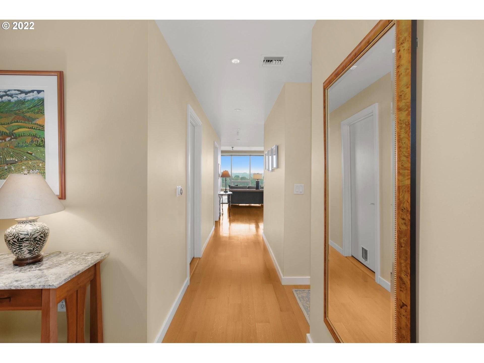 Portland, OR 97239,3570 S RIVER PKWY #1701