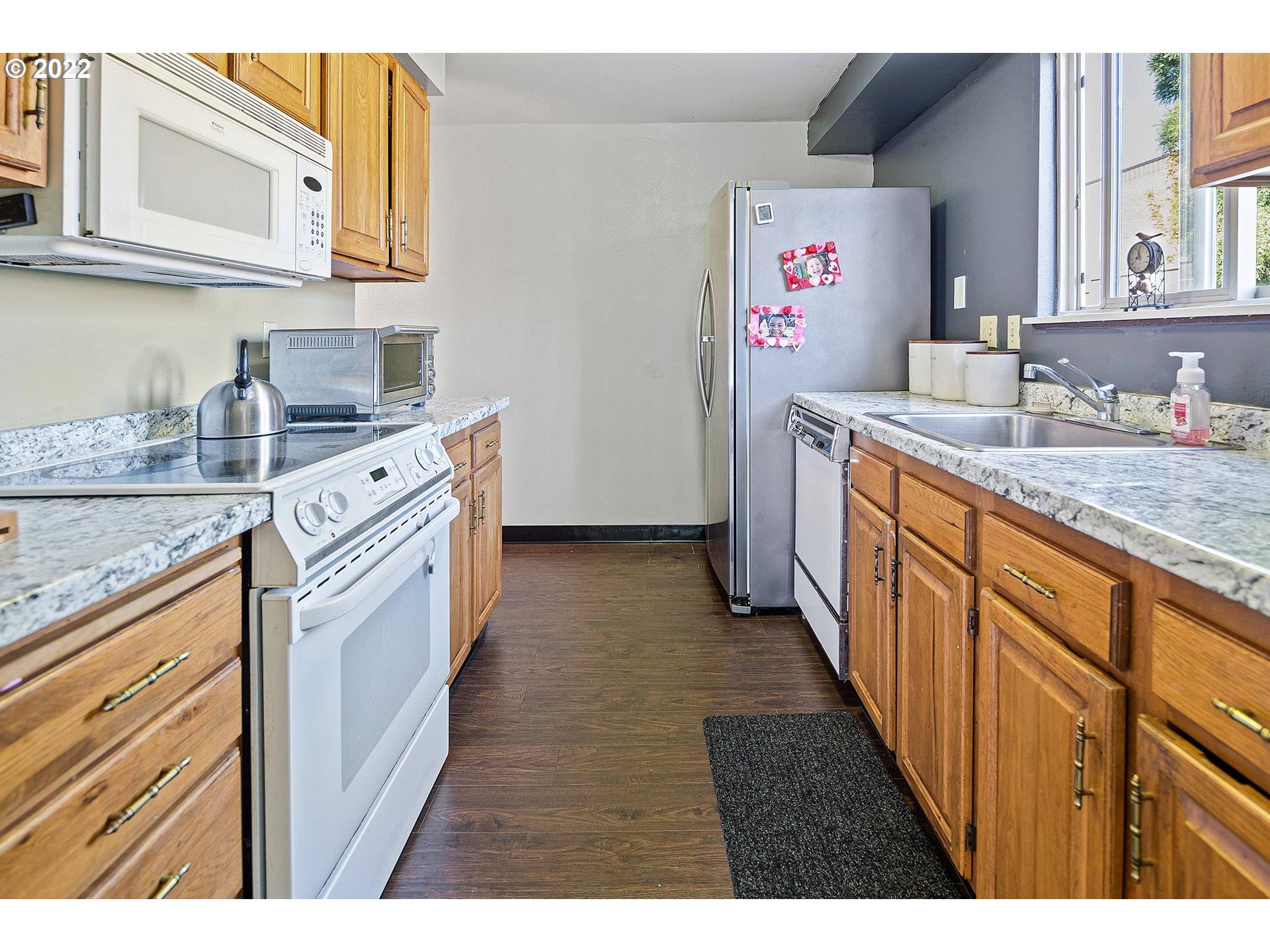 Gresham, OR 97030,21541 SE ALDER ST