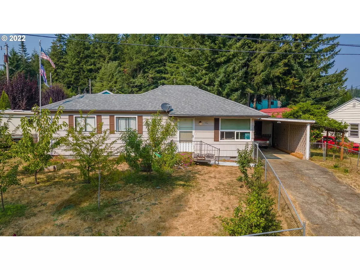 Coquille, OR 97423,986 W 16TH ST