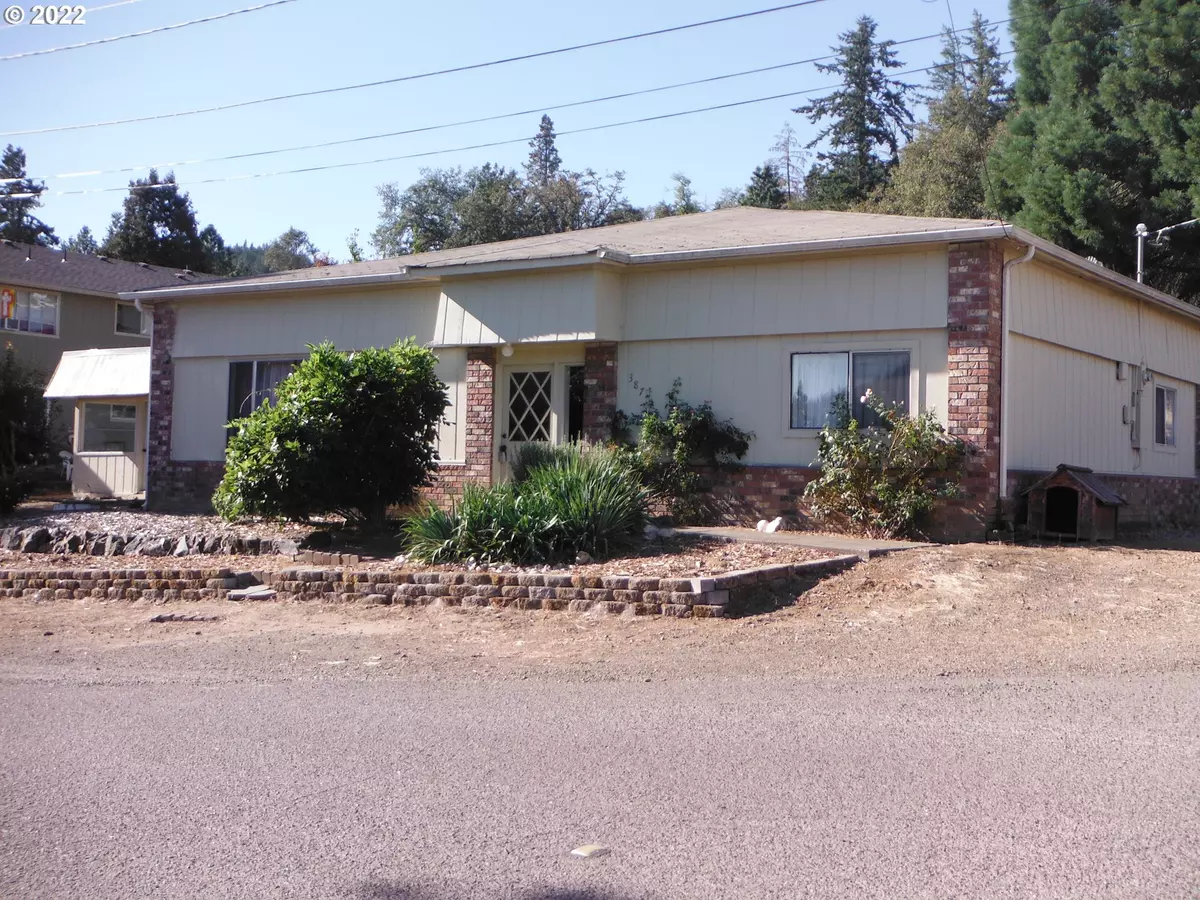 Sutherlin, OR 97479,387 E FIFTH AVE