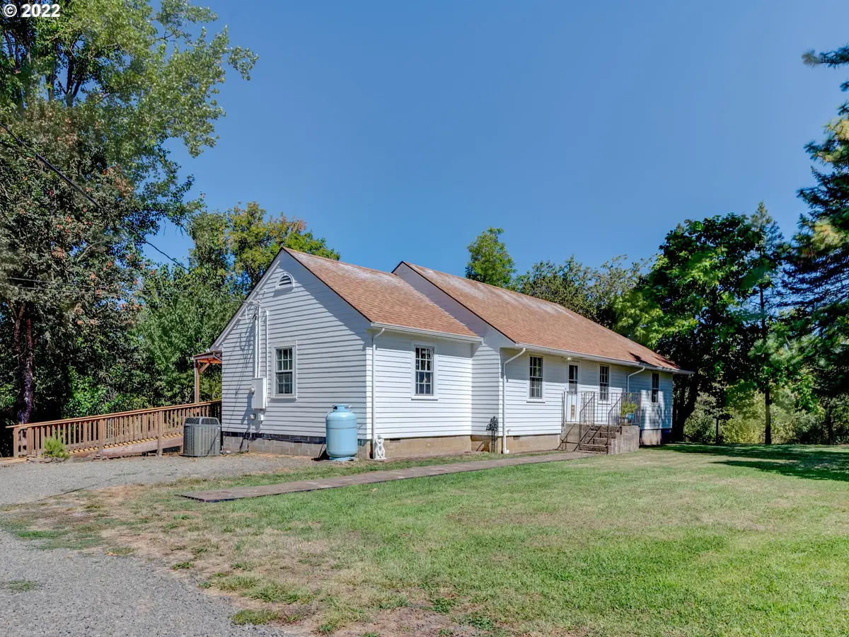 89398 OLD MOHAWK RD, Springfield, OR 97478