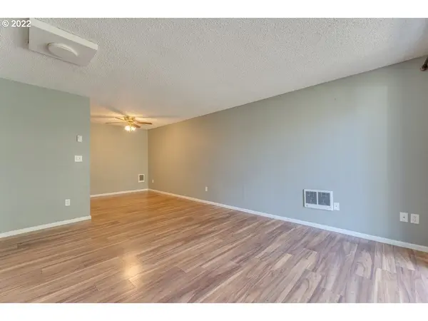 1100 N MERIDIAN ST #46, Newberg, OR 97132