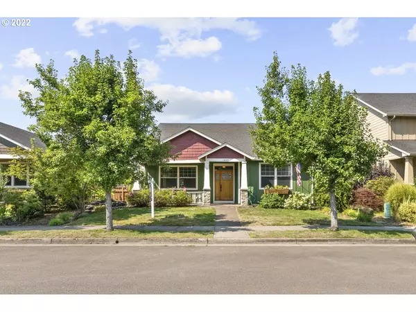 Silverton, OR 97381,1608 WEBB LAKE DR