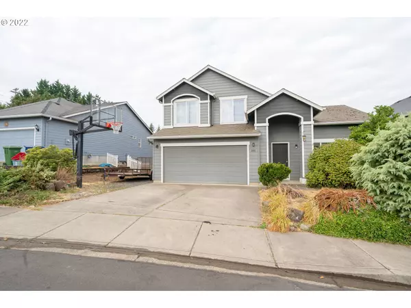 2155 SPRING BREEZE DR, Stayton, OR 97383