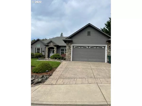 1714 NE ROCKY DR, Roseburg, OR 97470