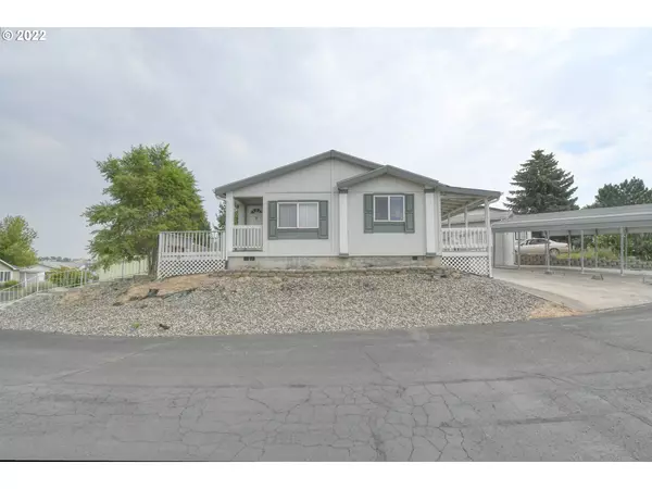 2600 SW GOODWIN AVE #33, Pendleton, OR 97801