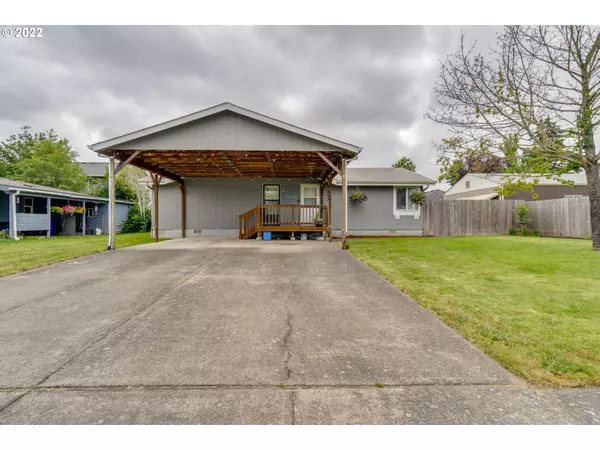 Molalla, OR 97038,603 CORRAL CT