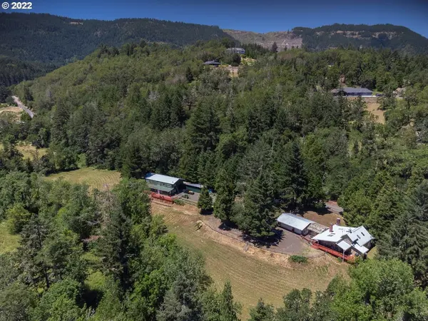 426 WOODRUFF RD, Roseburg, OR 97471