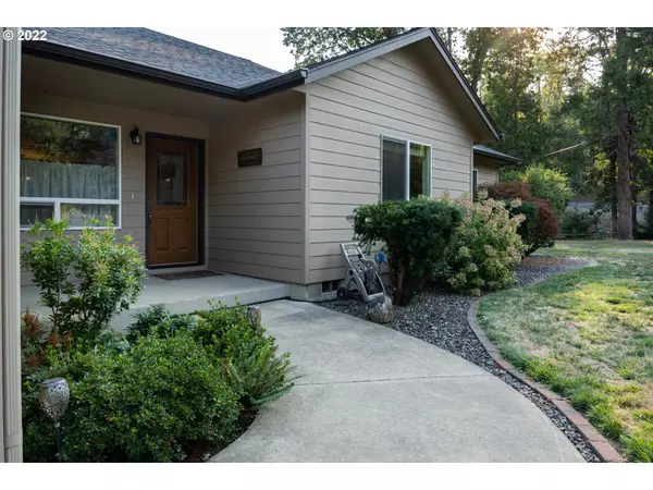 Roseburg, OR 97471,162 BRONCO DR