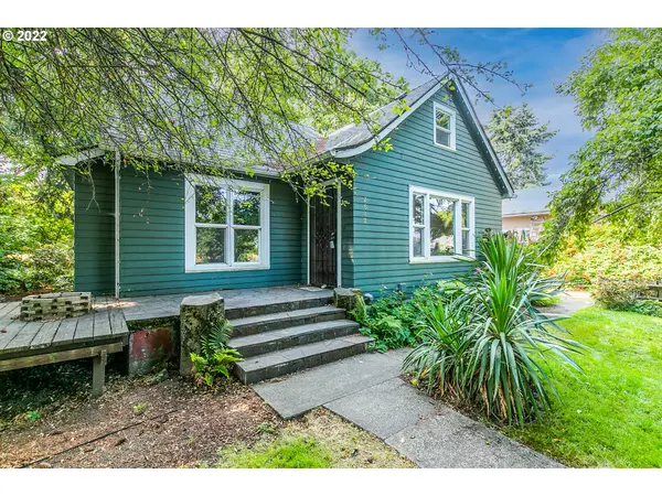 2622 BELL AVE, Eugene, OR 97402