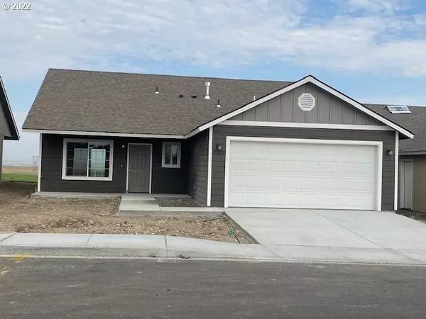 2922 High Desert Loop, Umatilla, OR 97882